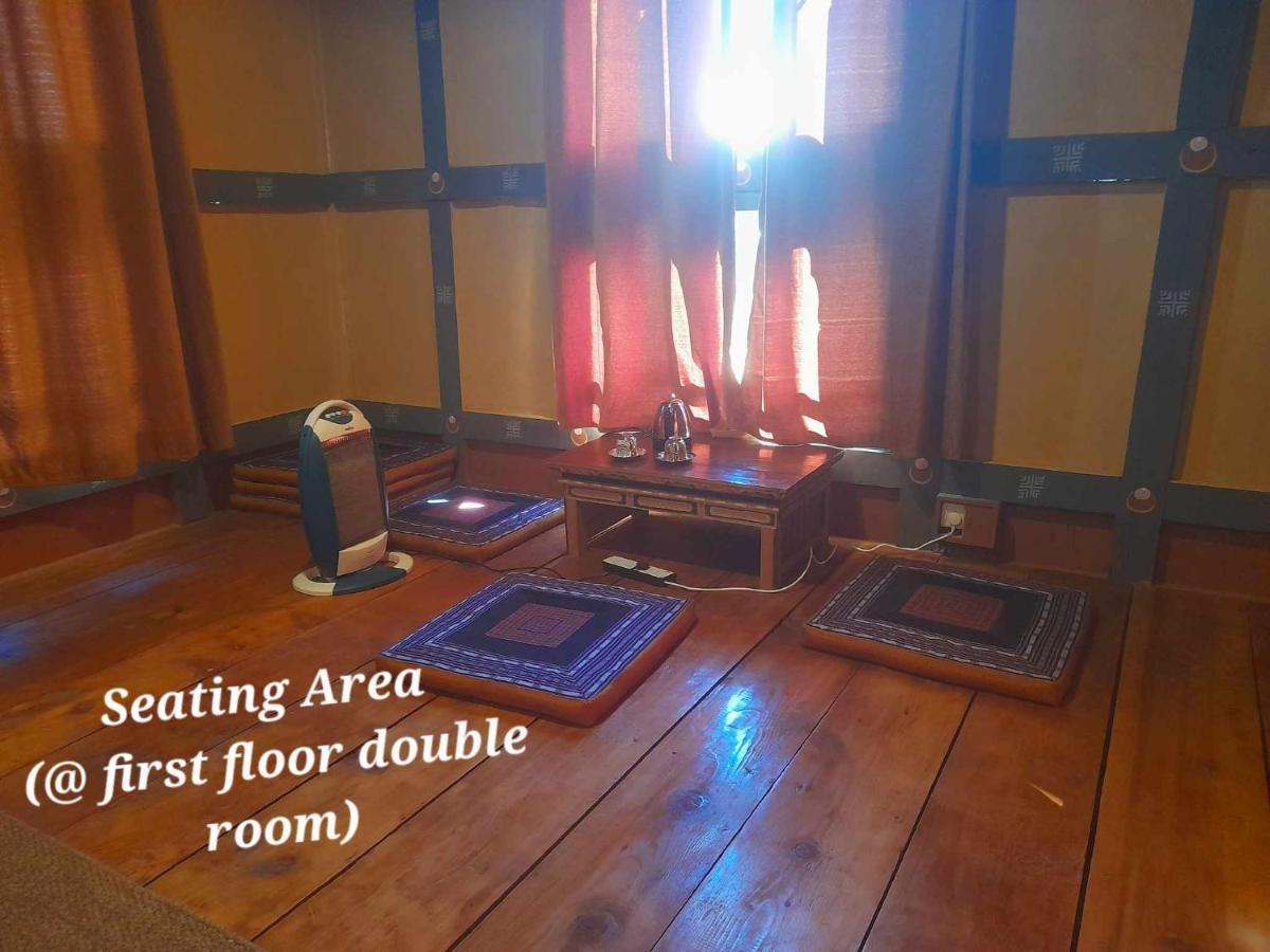 Nobgang "Traditional Heritage Homestay" Punakʽa Zewnętrze zdjęcie