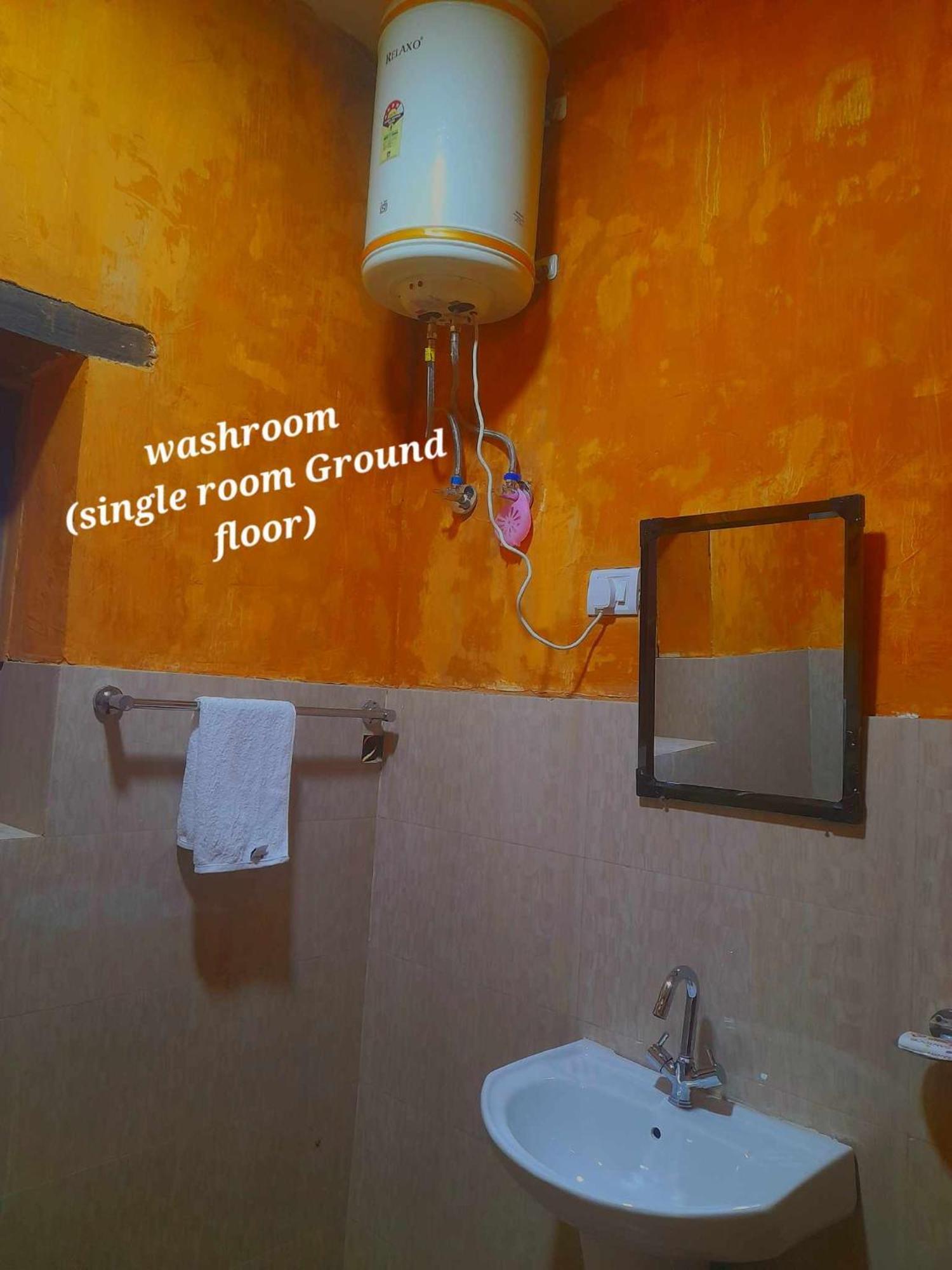 Nobgang "Traditional Heritage Homestay" Punakʽa Zewnętrze zdjęcie