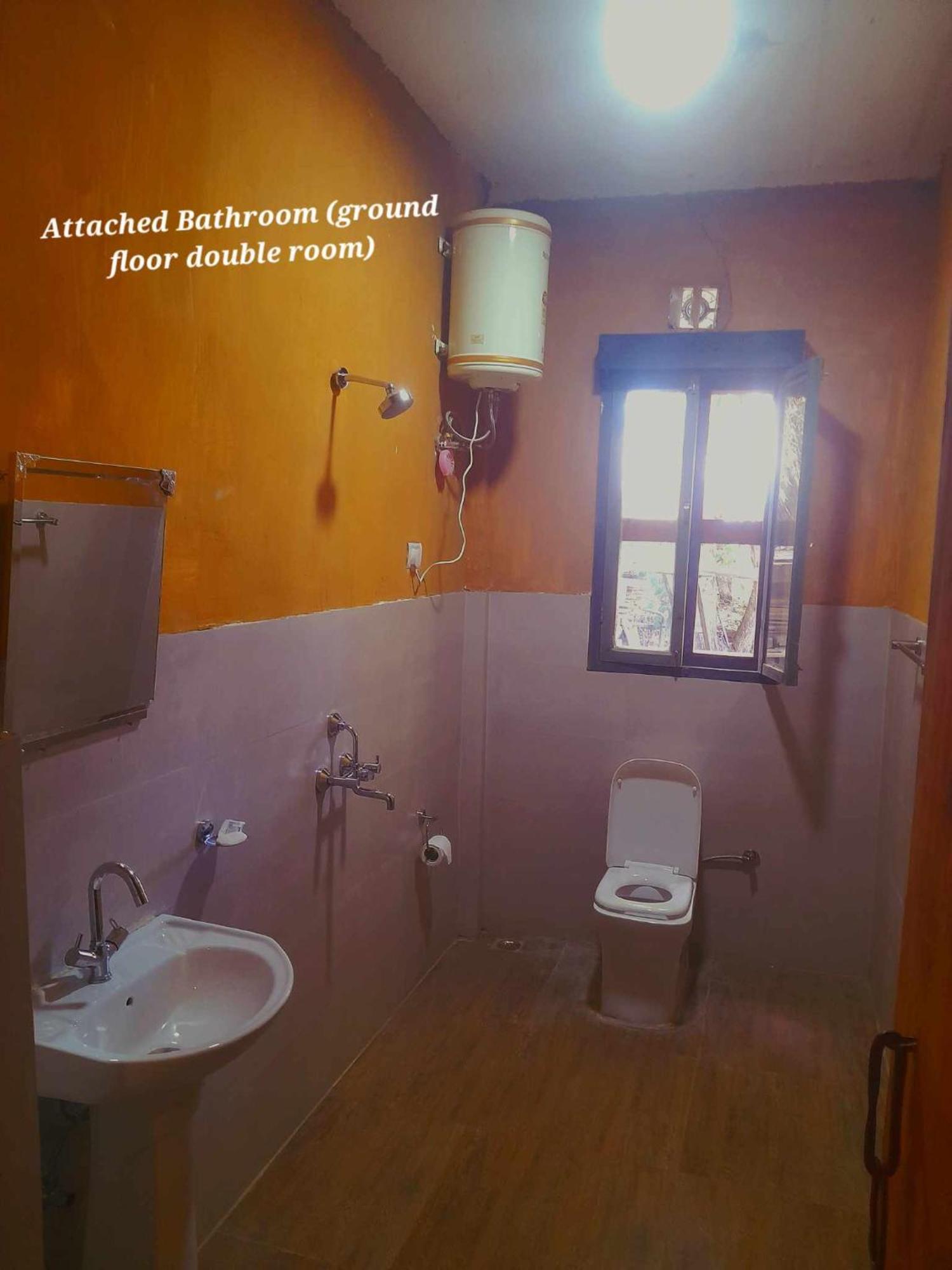 Nobgang "Traditional Heritage Homestay" Punakʽa Zewnętrze zdjęcie